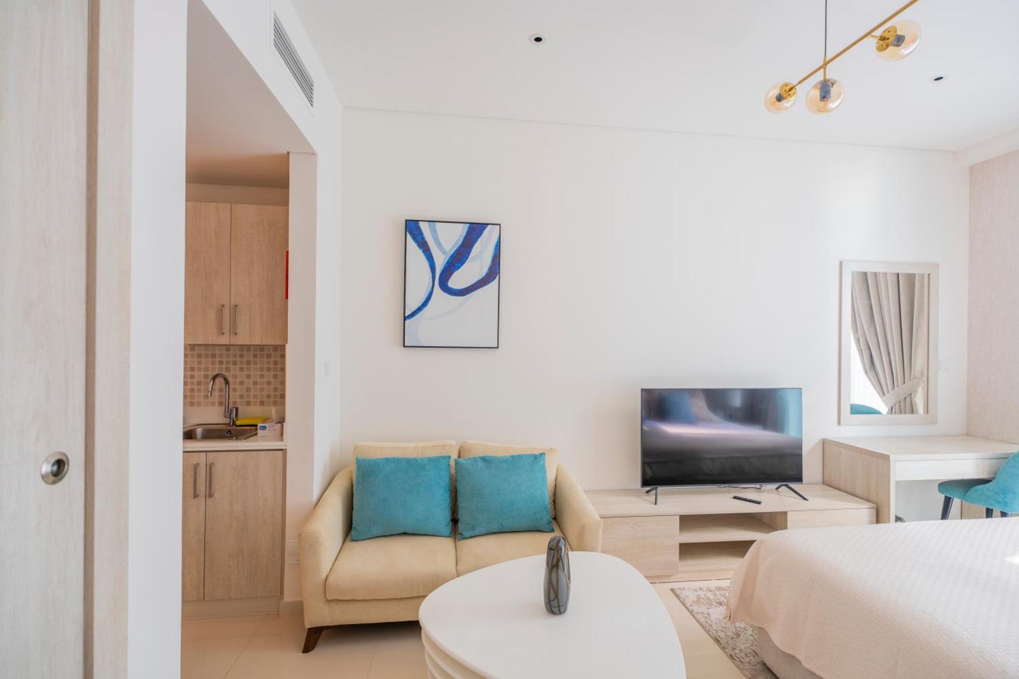 Studio With Pool And Private Beach Access On Palm Jumeirah ドバイ エクステリア 写真