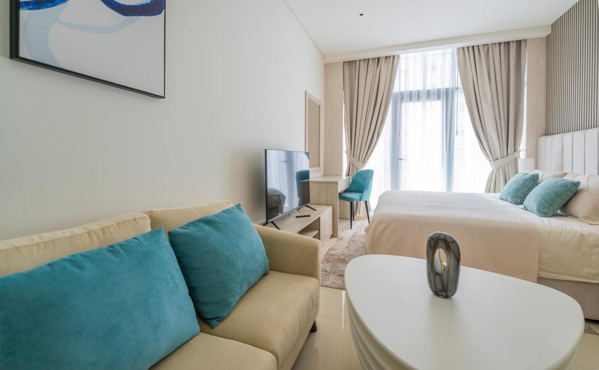 Studio With Pool And Private Beach Access On Palm Jumeirah ドバイ エクステリア 写真