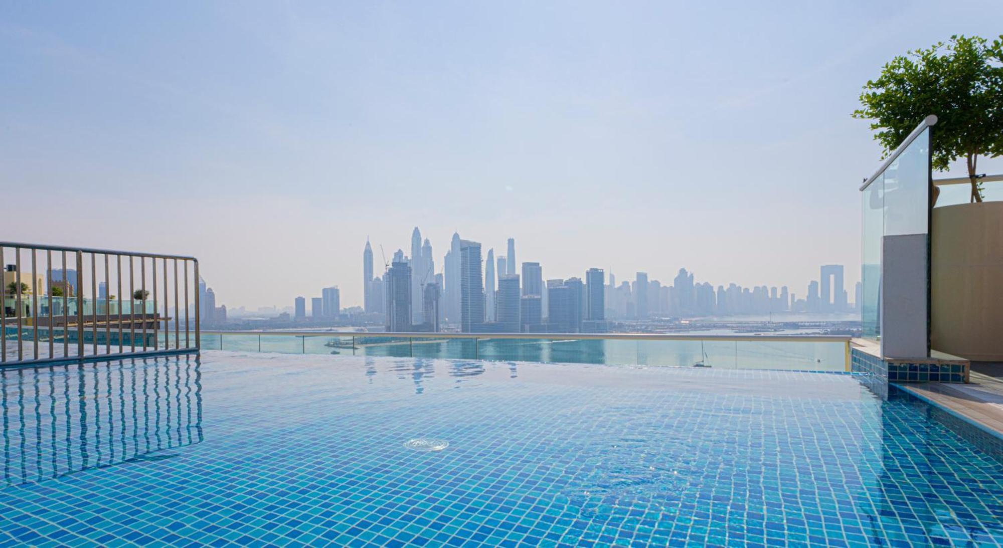 Studio With Pool And Private Beach Access On Palm Jumeirah ドバイ エクステリア 写真
