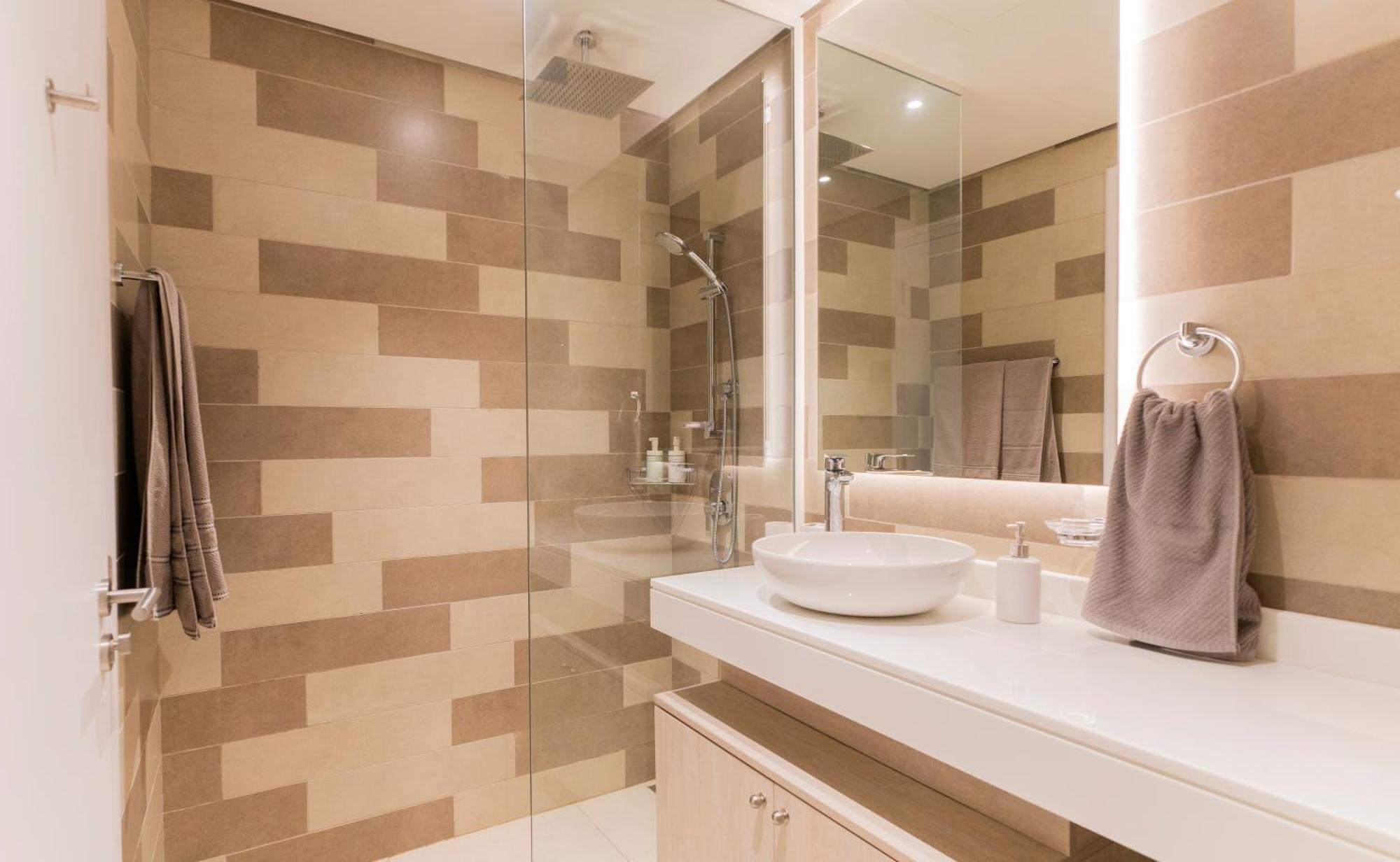 Studio With Pool And Private Beach Access On Palm Jumeirah ドバイ エクステリア 写真